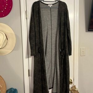 Lula Roe Sarah Duster